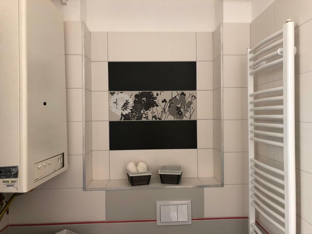 Lili Apartman Marianske Lazne Exterior foto